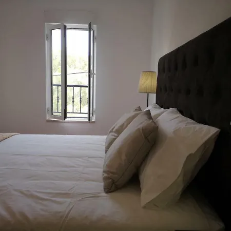 Villas De Triplex Casa De Ferias C/ Piscina 6pax+2 Semesterbostad *